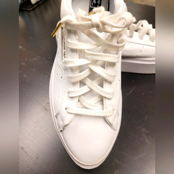 Adidas Sleek pointed toe platforms - Picture 4 of 9